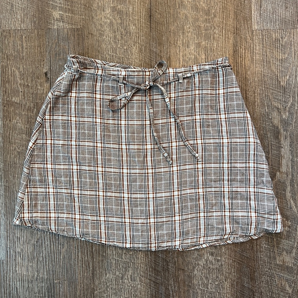 American Eagle Outfitters Plaid Tie-Front Mini Skirt - Brown & White